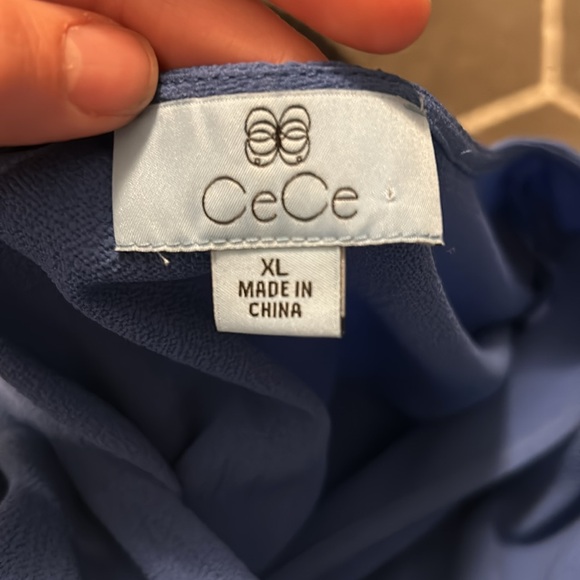 NWT CeCe Blouse - Picture 4 of 6